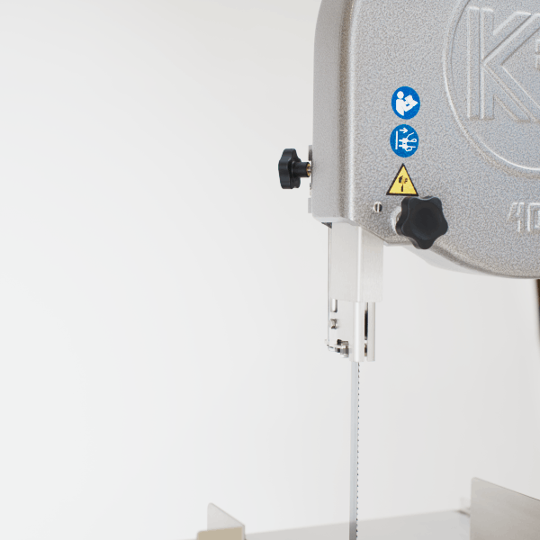 GIF animation showing how easy it is to adjust the blade guide on the KT-400 band saw